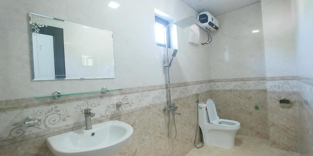 Trung Duc Hotel Φονγκ Να Εξωτερικό φωτογραφία